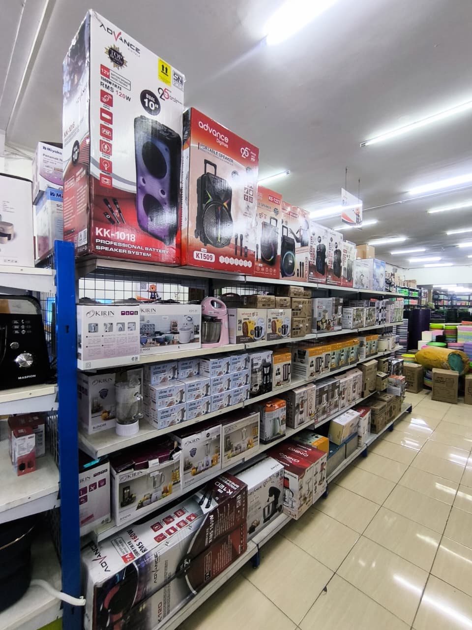 Display rak toko 3